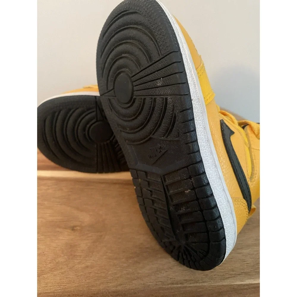 Nike Air Jordan 1 Mid Toddler 7C University Gold Black Kids Shoes 640735-00 GUC